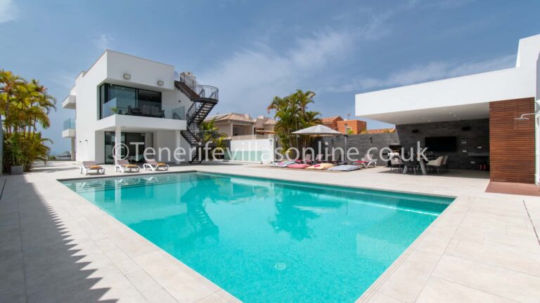 Discover the Charm of Holiday Apartments in Tenerife